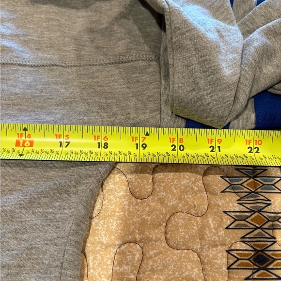 Gen2 Women's Sabrina 3/4-Sleeve Jersey T-Shirt, Florida Gators size M(10/12) - Picture 8 of 10